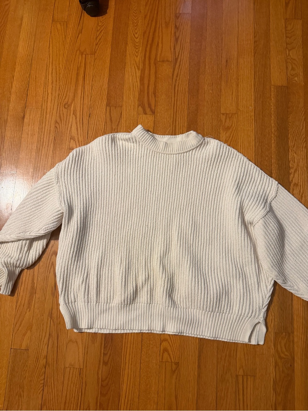 Aerie beige knit oversized sweater size medium